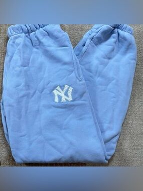 RARE MADHAPPY x YANKEES MLB Embroidered Fleece Sky Blue Sweats